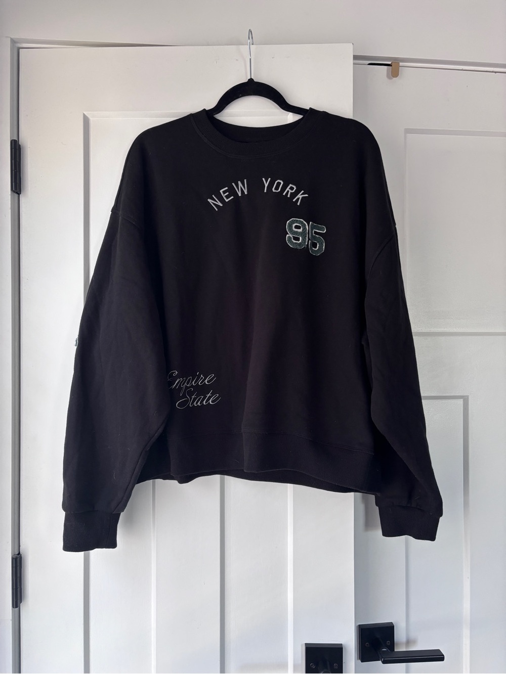 PacSun Black New York '95 Crewneck Sweatshirt